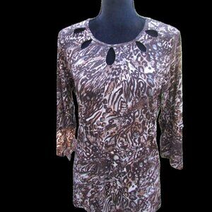 Womens Quarter Sleeve Keyhole Blouse Top